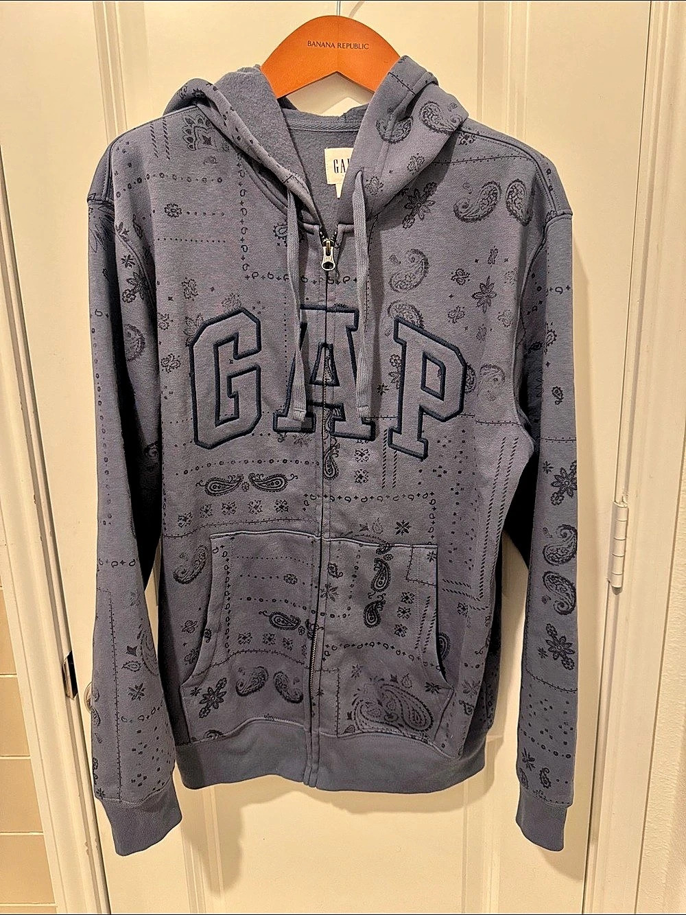 Gap Paisley Logo Zip Hoodie Gray XS Like New